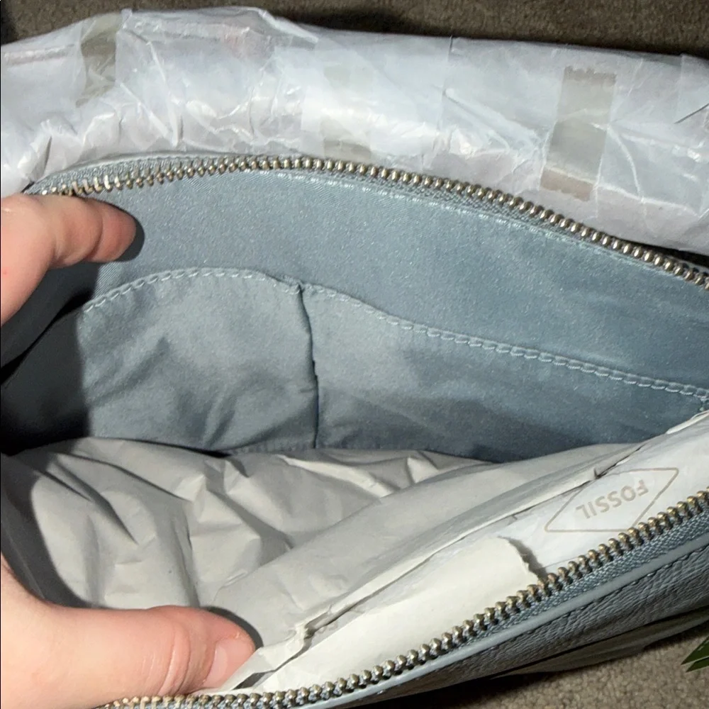 Fossil Fiona LG Crossbody in Smokey Blue NWT - Picture 6 of 8
